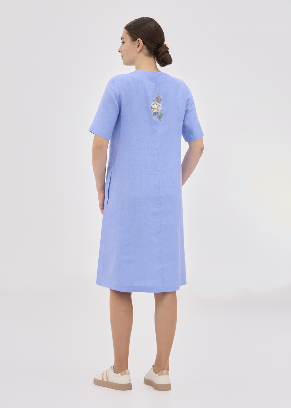 Платье женское льняное с вышивкой модель 308 лен лаванда