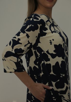 Платье женское "Дама" миди модель 341 вискоза синие цветы